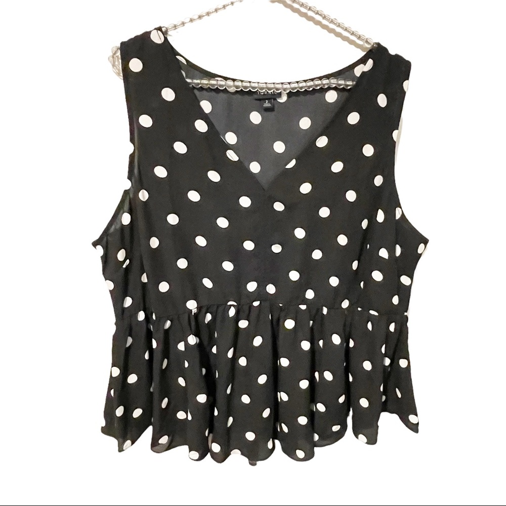 Torrid Plus Size 2X Black White Polka Dot Pelum Georgette Sleeveless Blouse - Picture 2 of 6